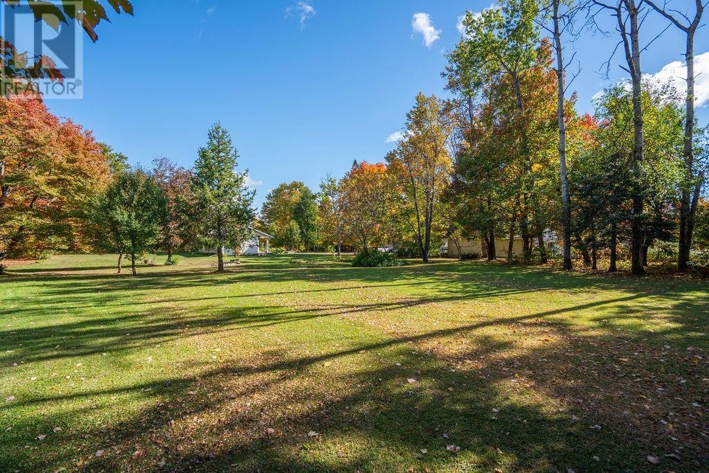1411 Great Northern Road Property Photo 7