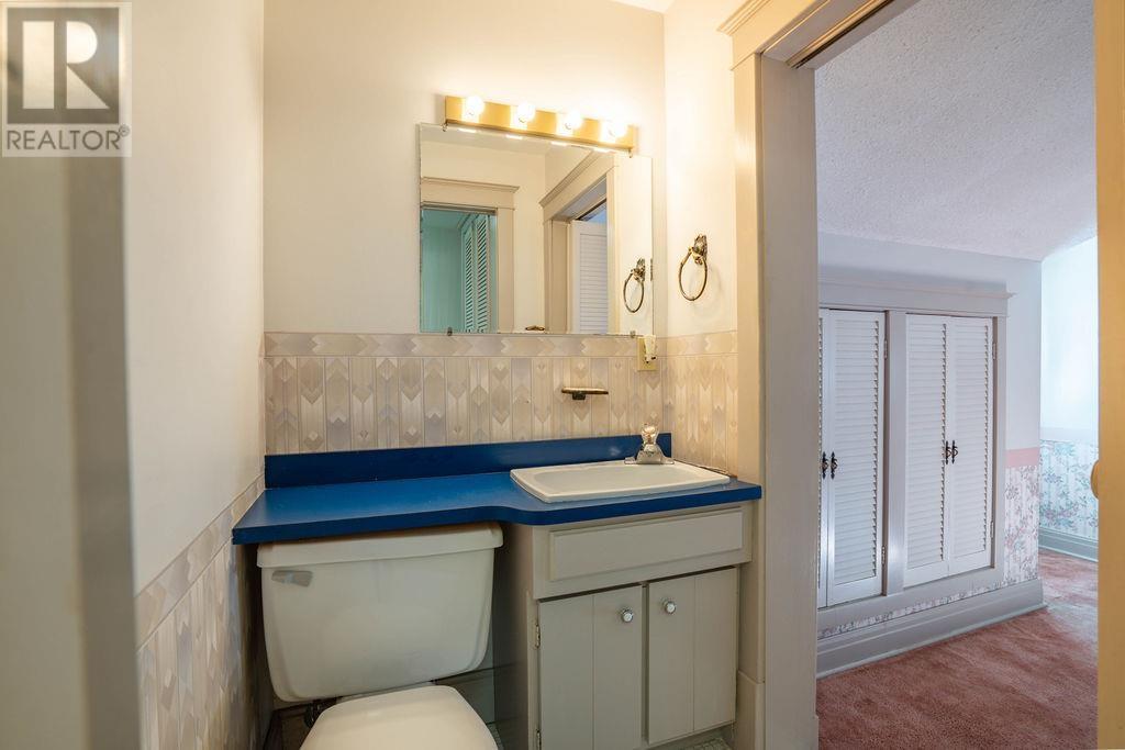 1411 Great Northern Road Property Photo 30