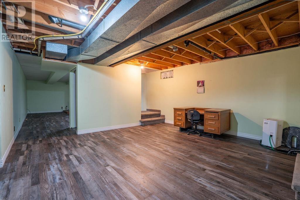 1411 Great Northern Road Property Photo 36
