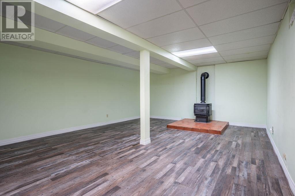 1411 Great Northern Road Property Photo 37