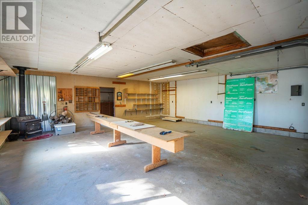 1411 Great Northern Road Property Photo 44