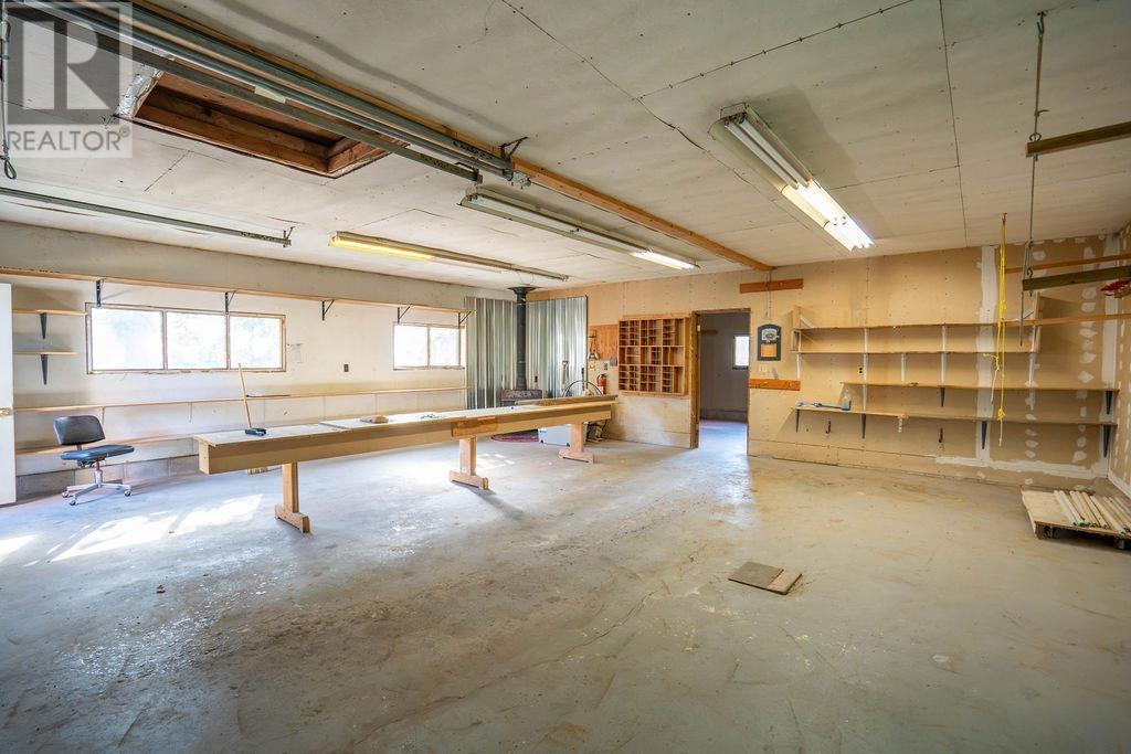 1411 Great Northern Road Property Photo 45