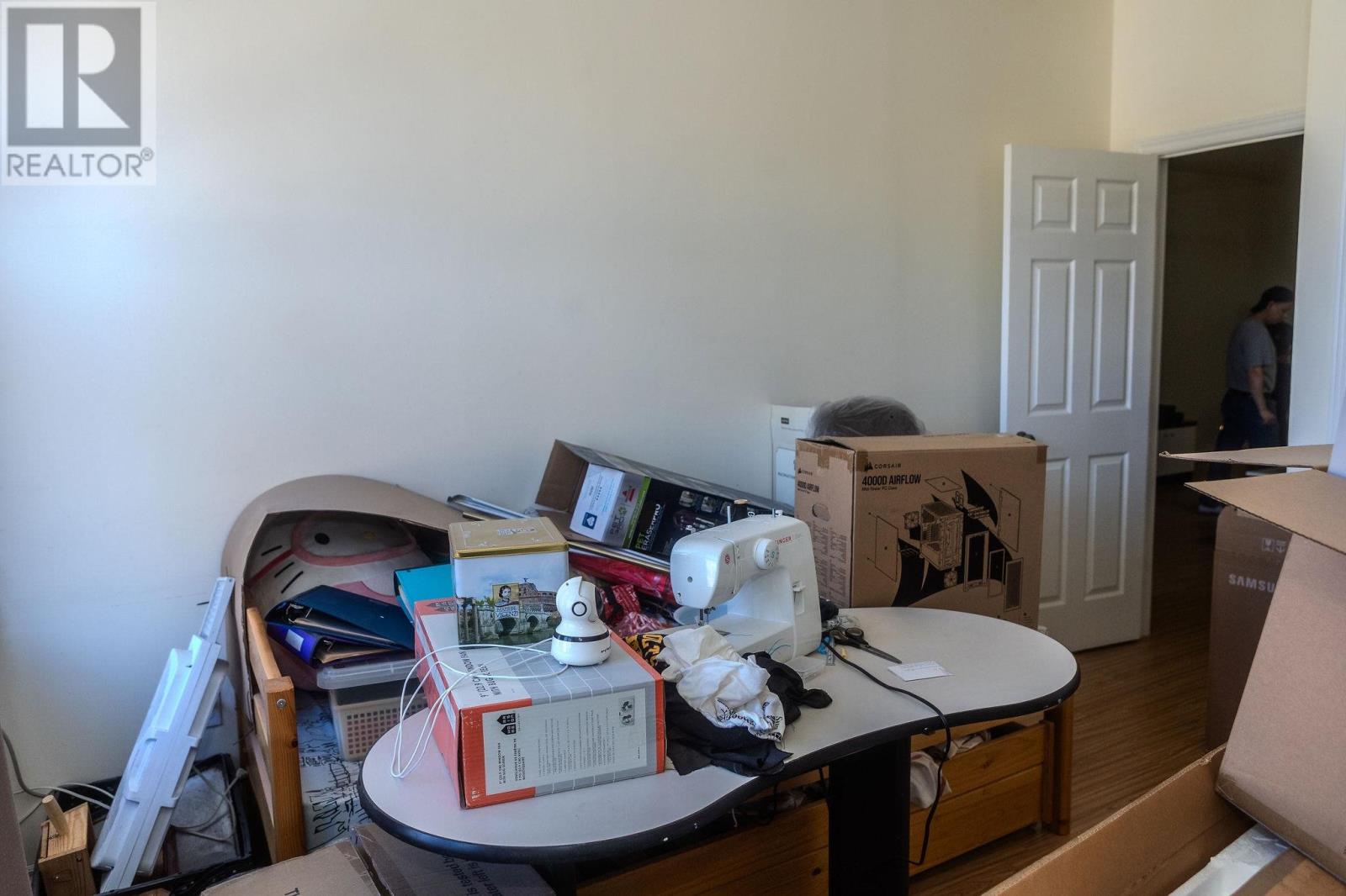 280 Queen St E Property Photo 25