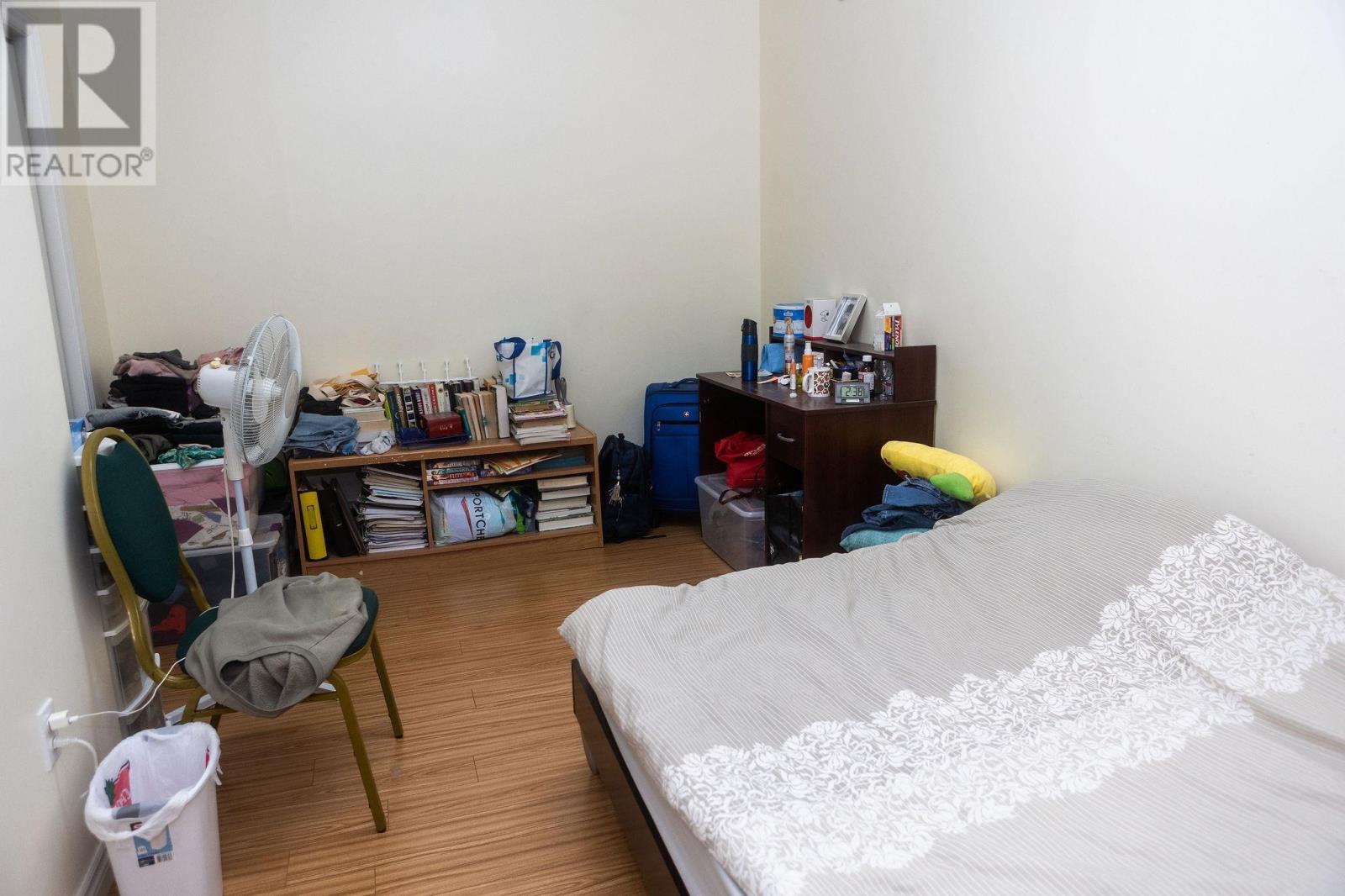 280 Queen St E Property Photo 43