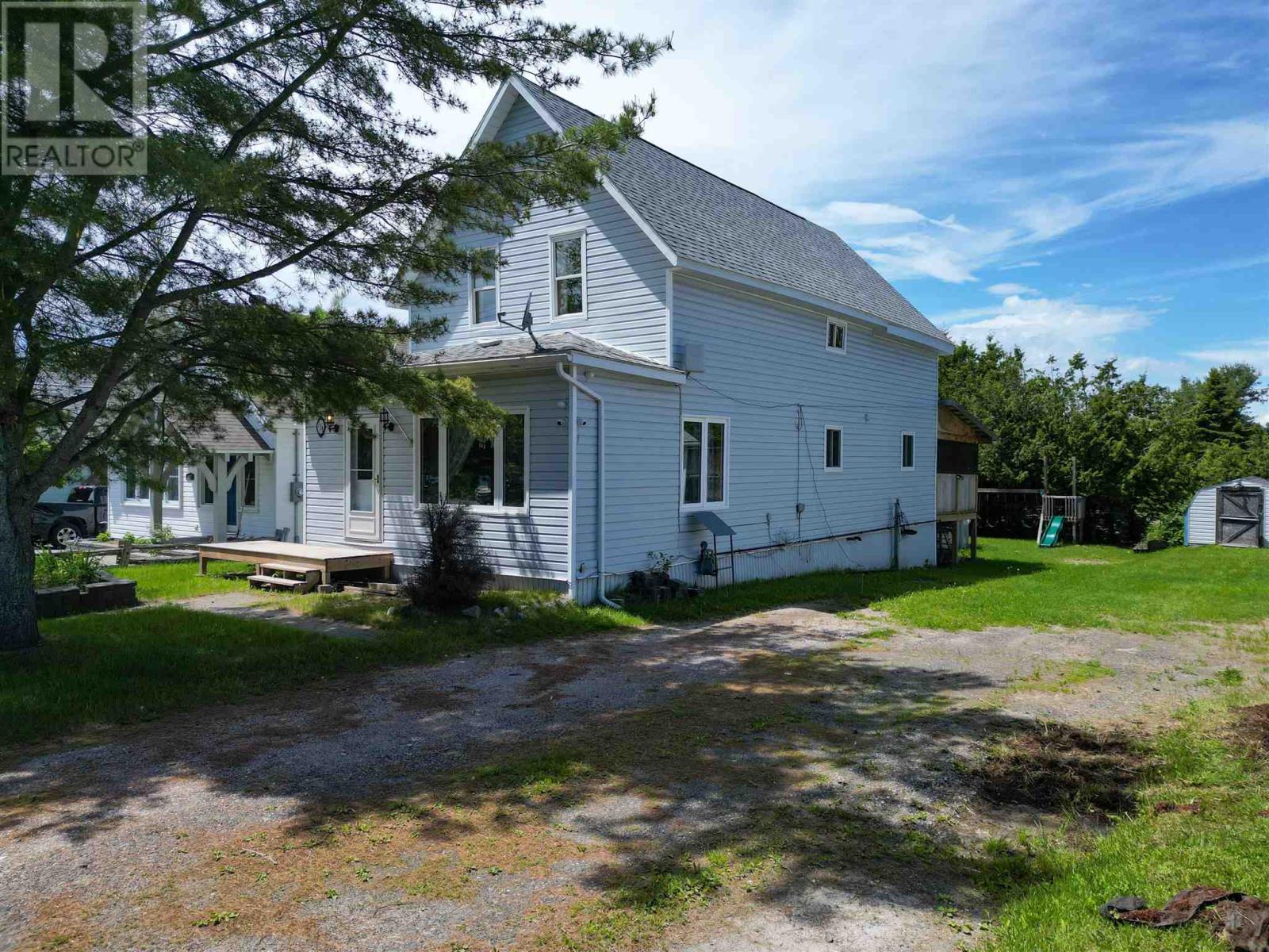 138 Lakeside Ave Property Photo 1