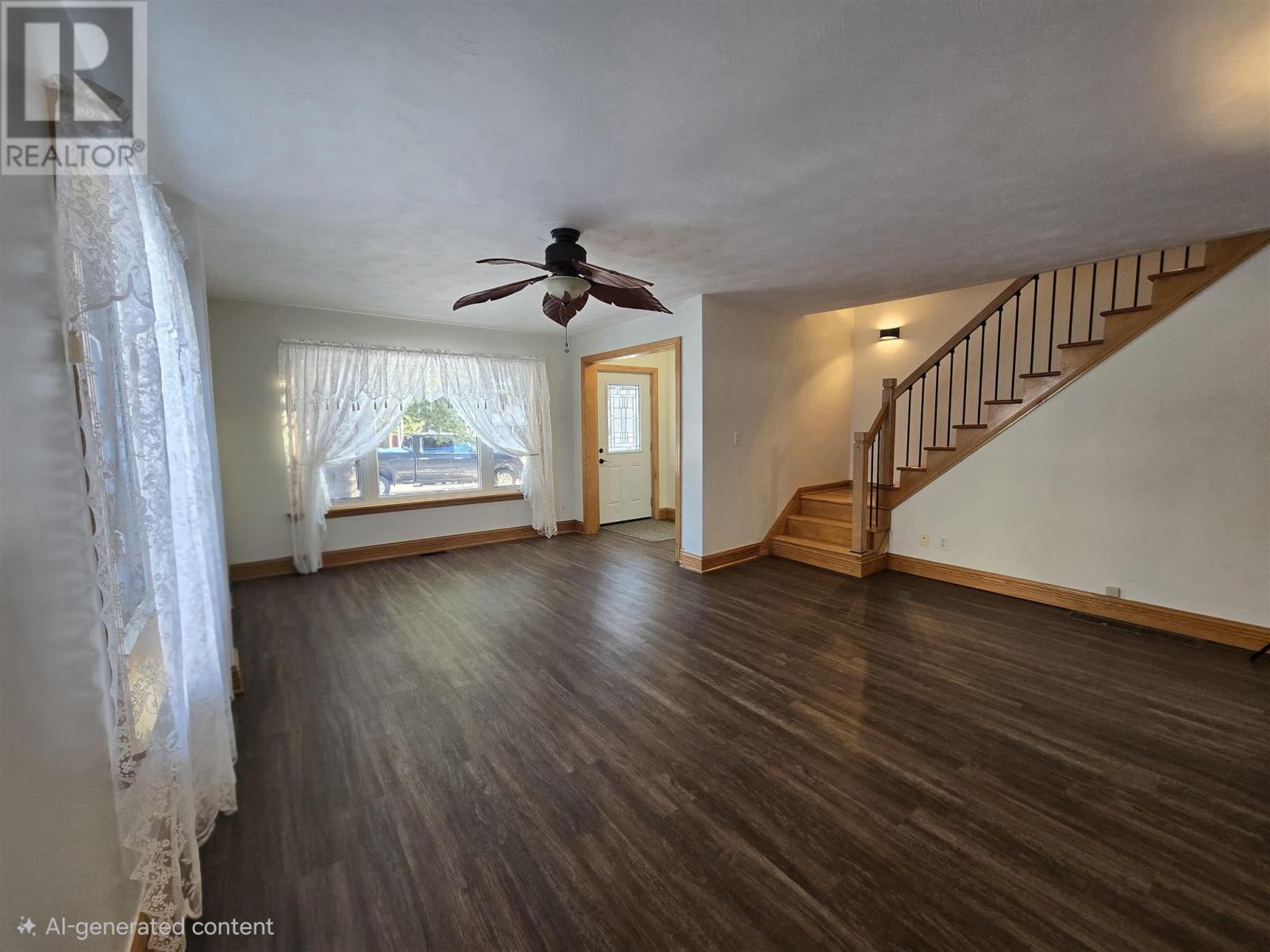 138 Lakeside Ave Property Photo 5