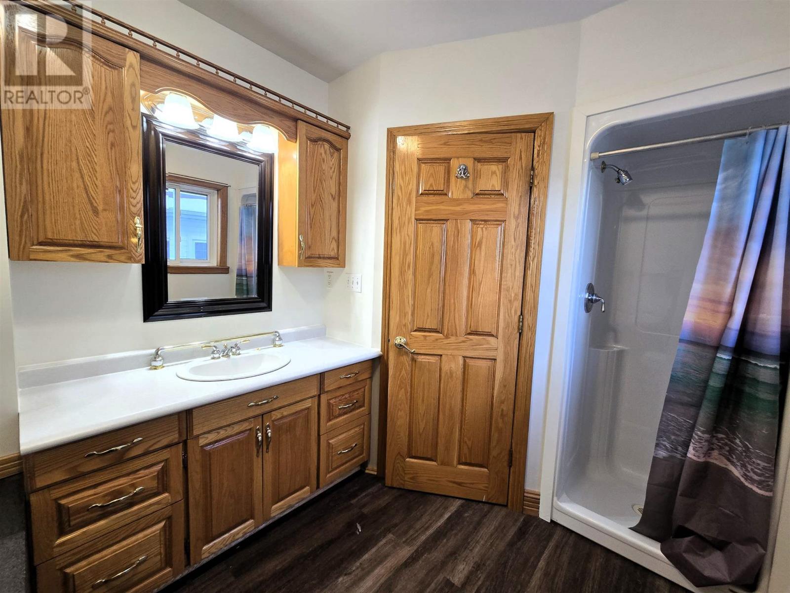 138 Lakeside Ave Property Photo 15