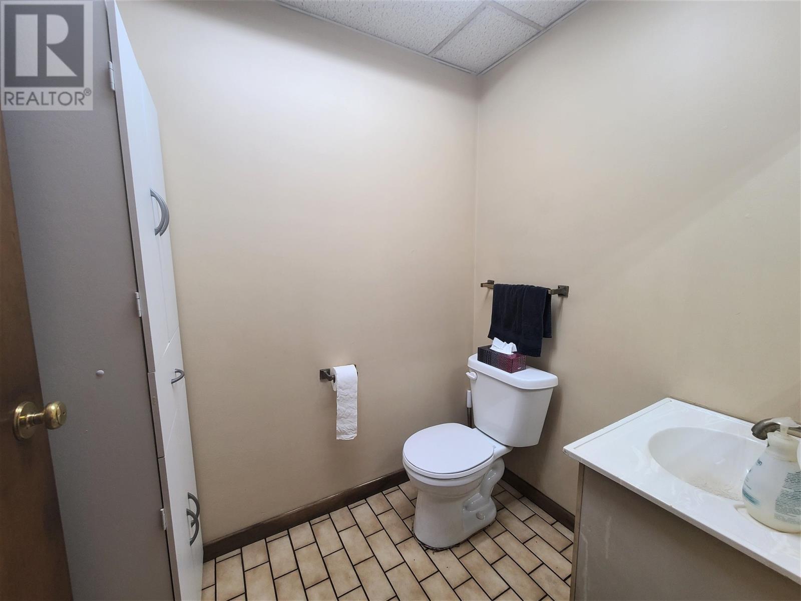22644 Highway 17 Property Photo 6