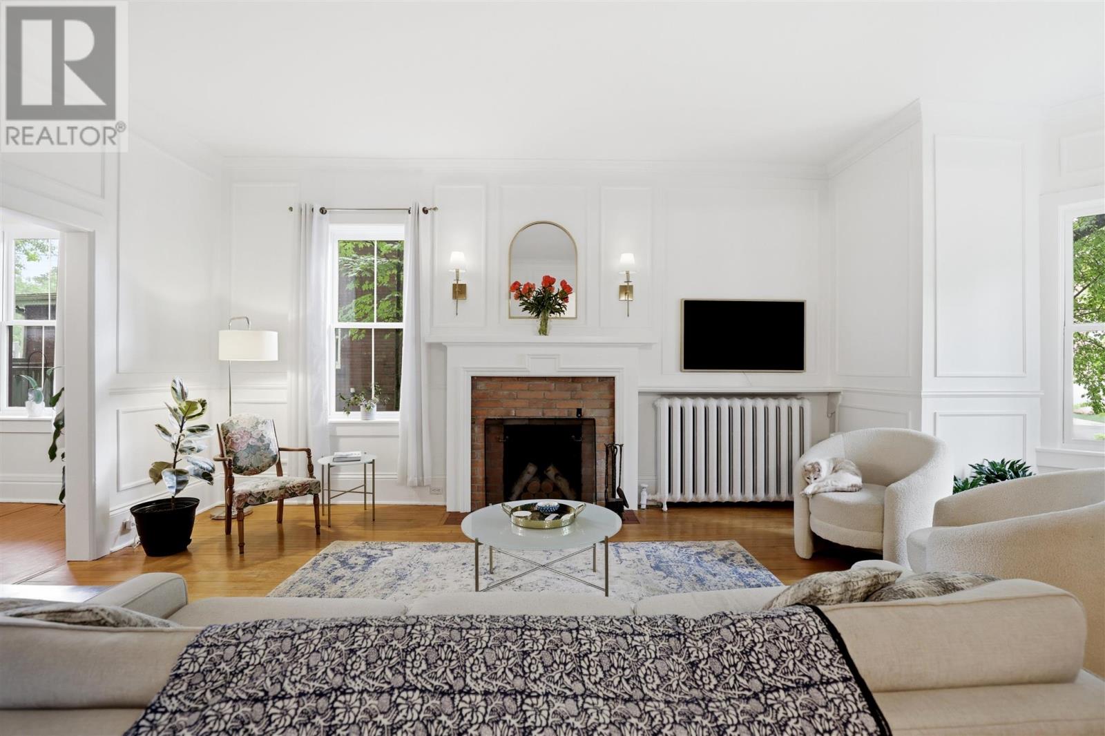 36 Herrick St Property Photo 7