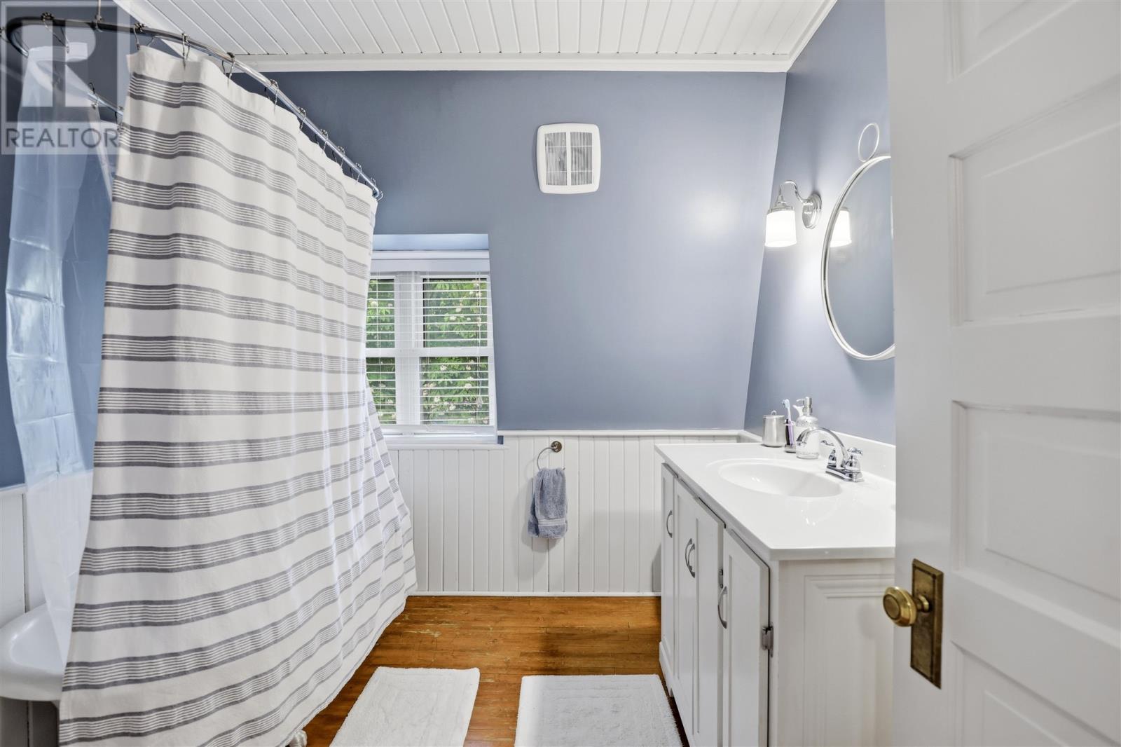 36 Herrick St Property Photo 19