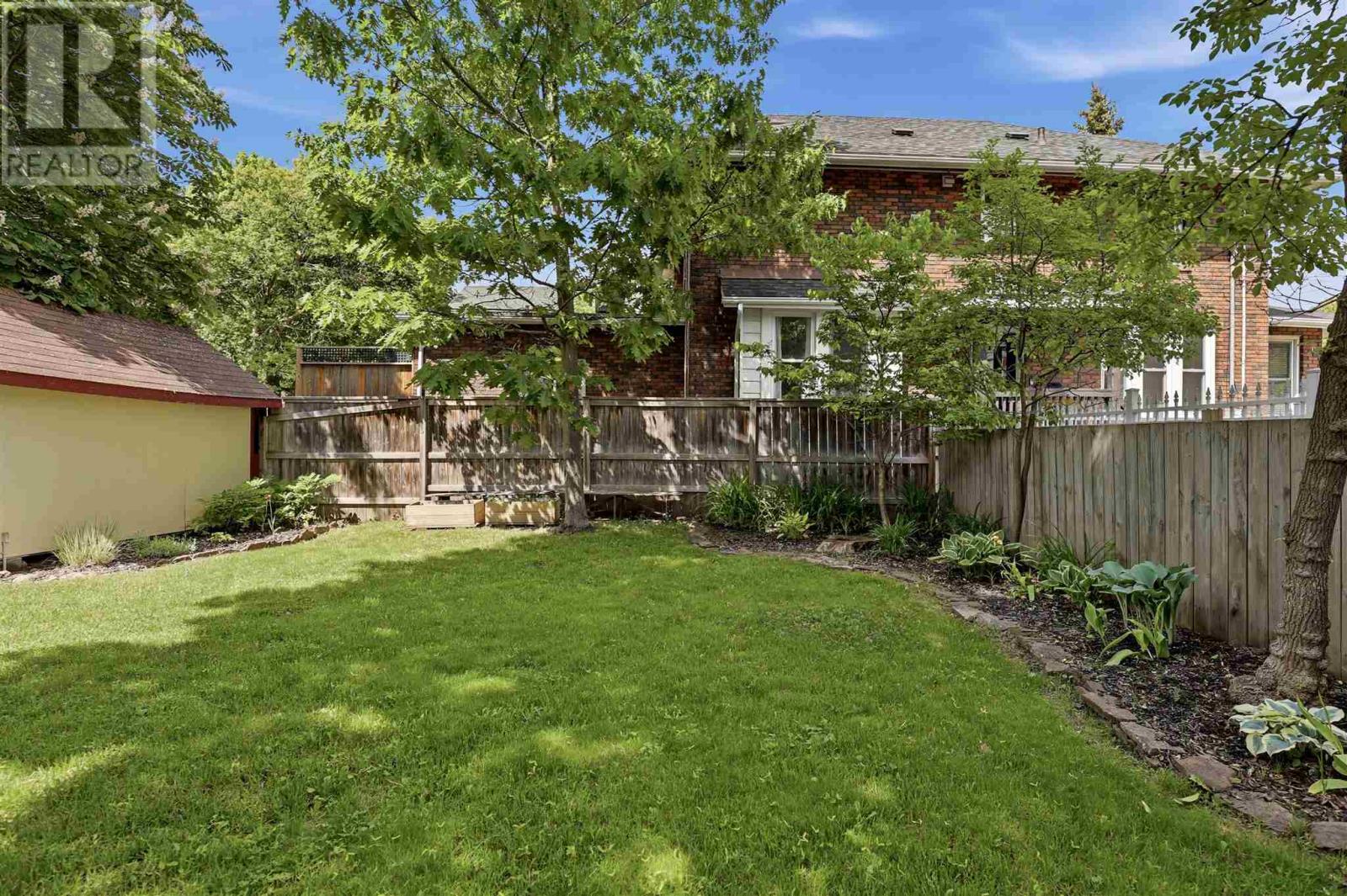 36 Herrick St Property Photo 41