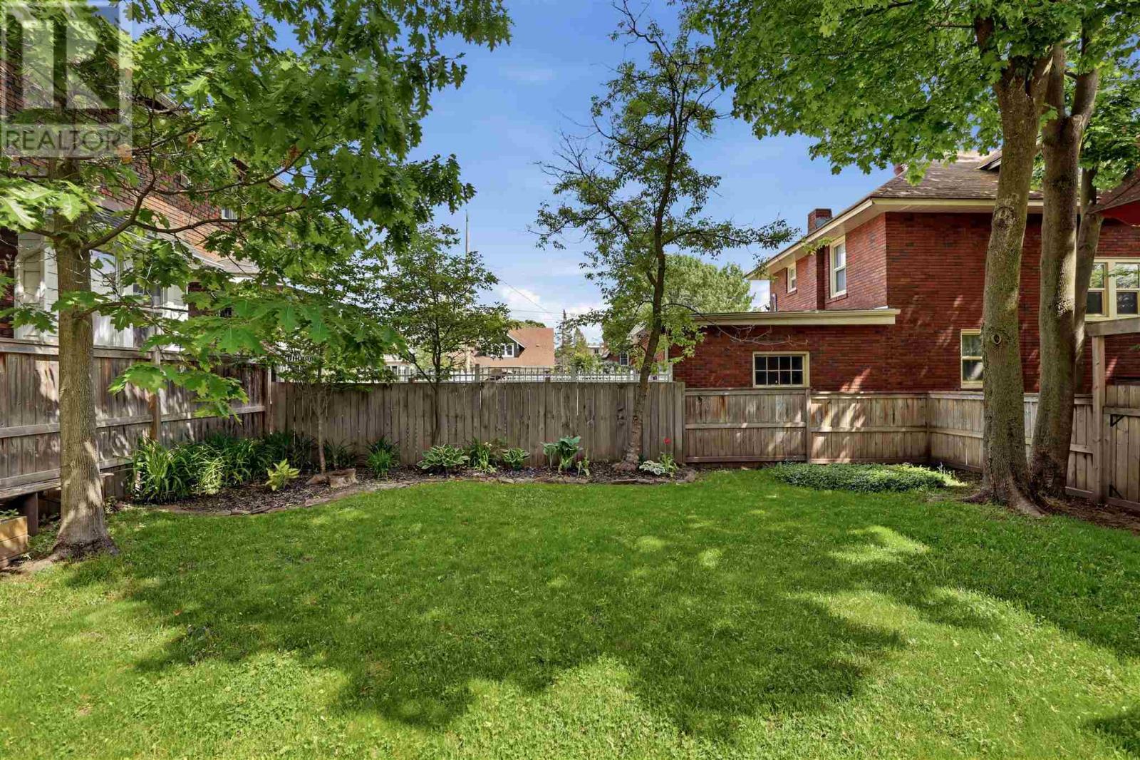 36 Herrick St Property Photo 42