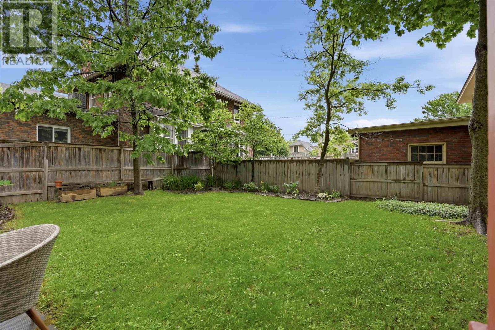 36 Herrick St Property Photo 43