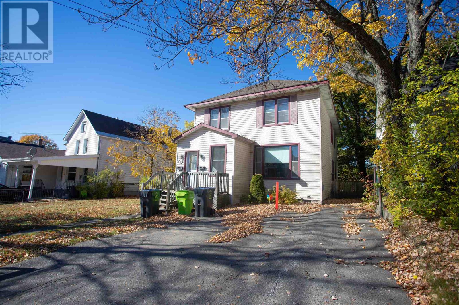 185 Church St Property Photo 3