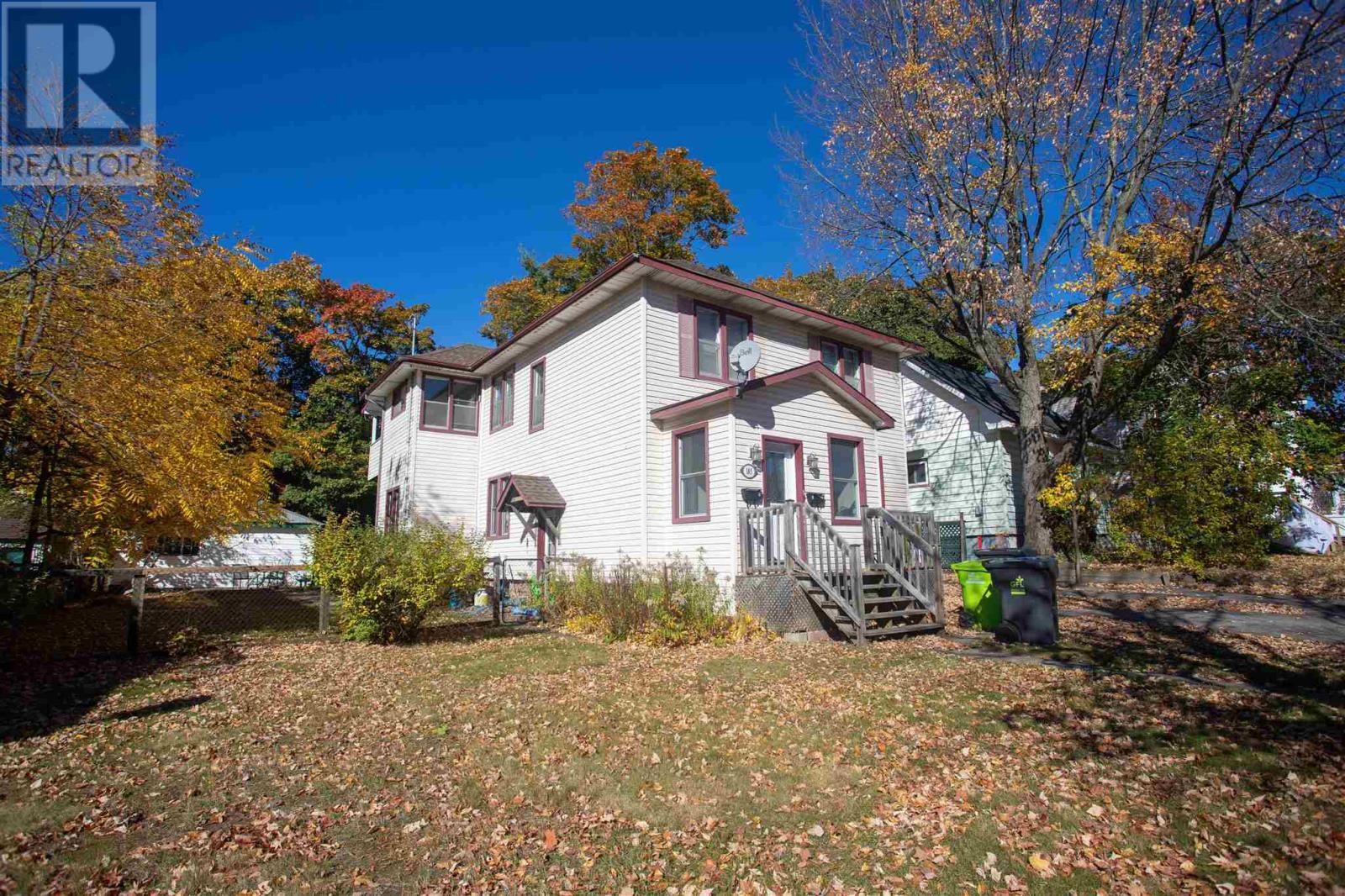 185 Church St Property Photo 4