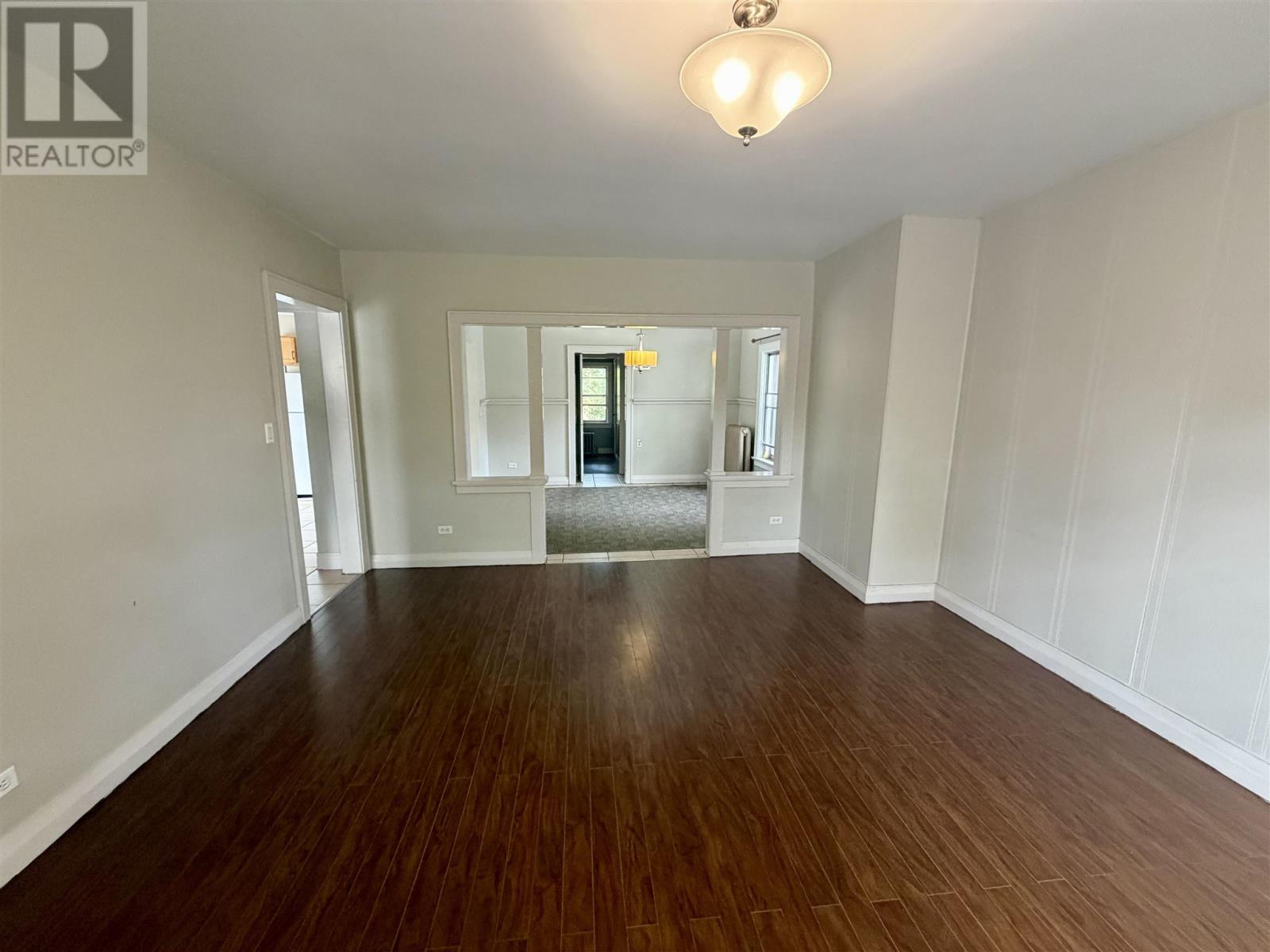 185 Church St Property Photo 5