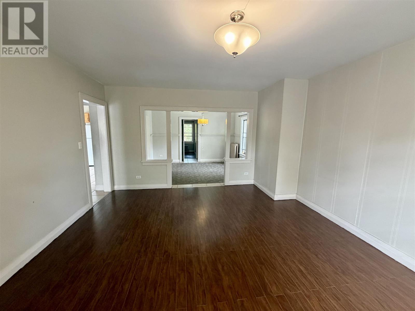 185 Church St Property Photo 6
