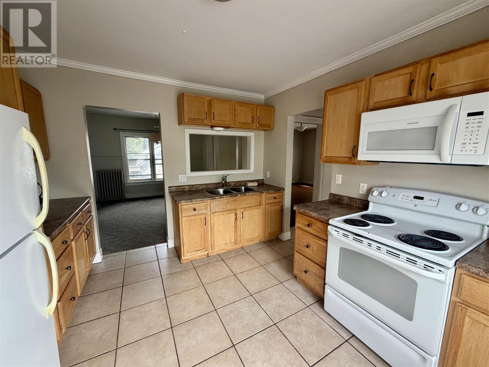 185 Church St Property Photo 9