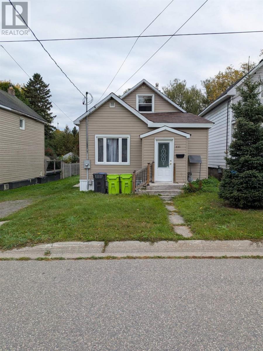 441 Charles St Property Photo 1
