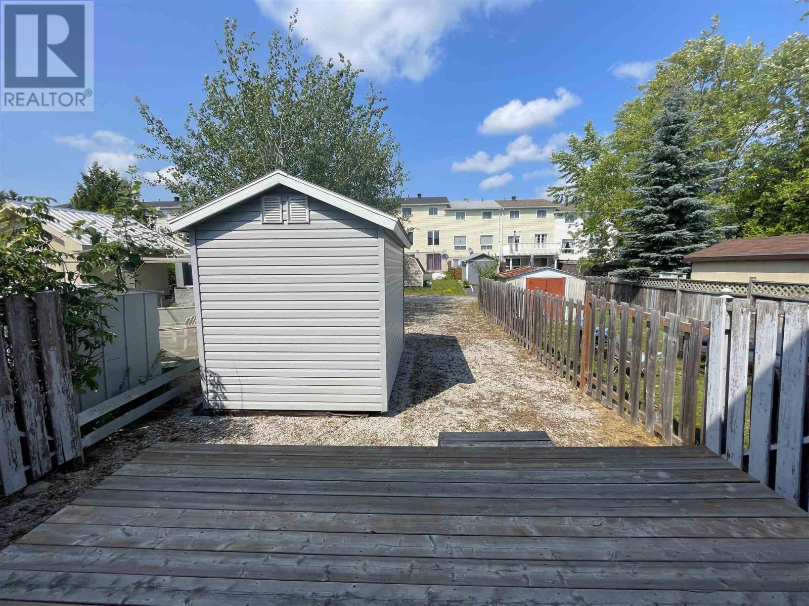 68 Farquhar Pl Property Photo 25
