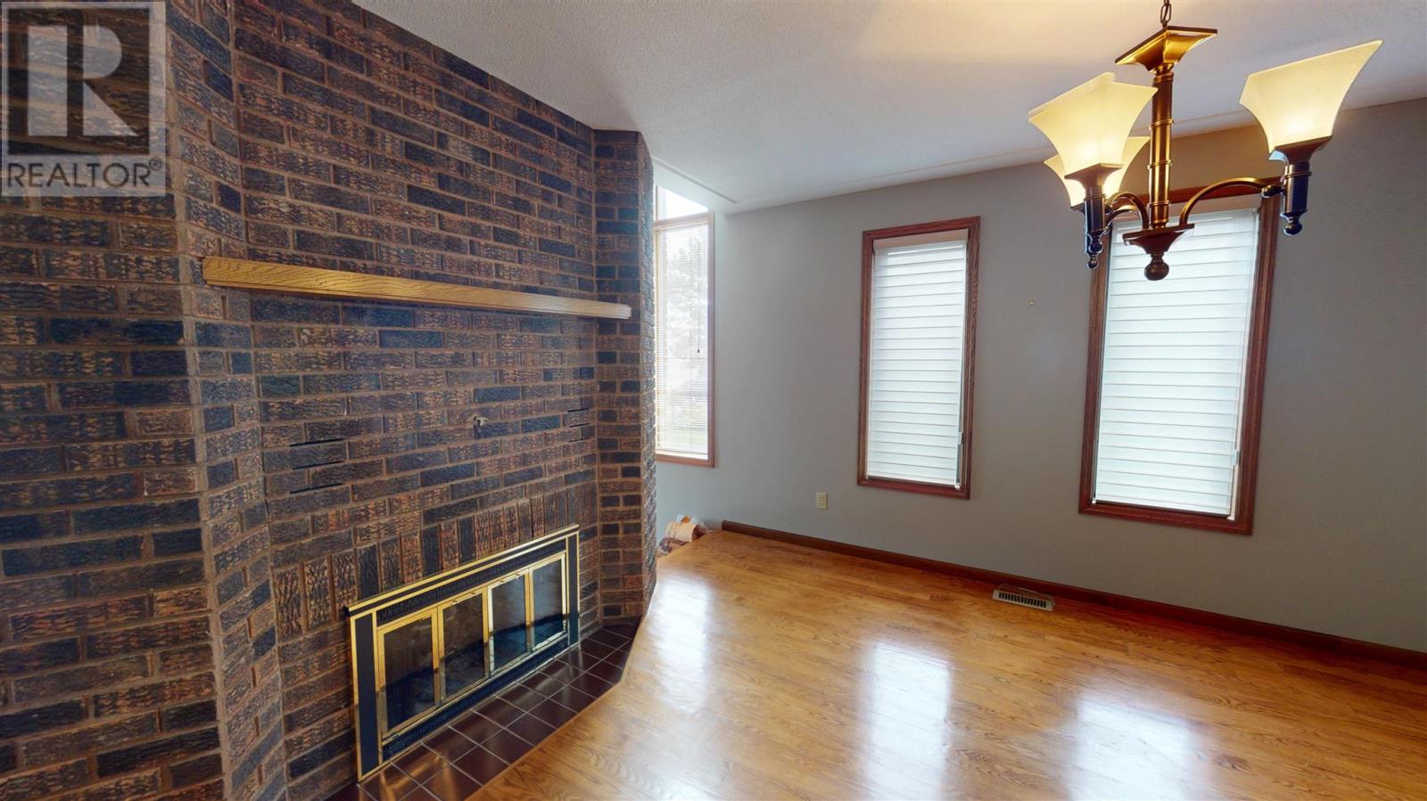109 Greenview Ln Property Photo 20