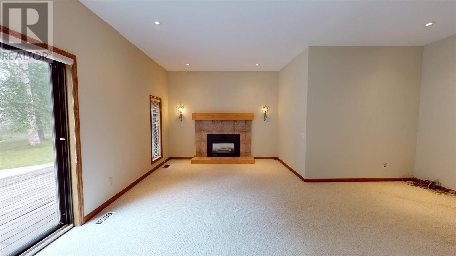 109 Greenview Ln Property Photo 26