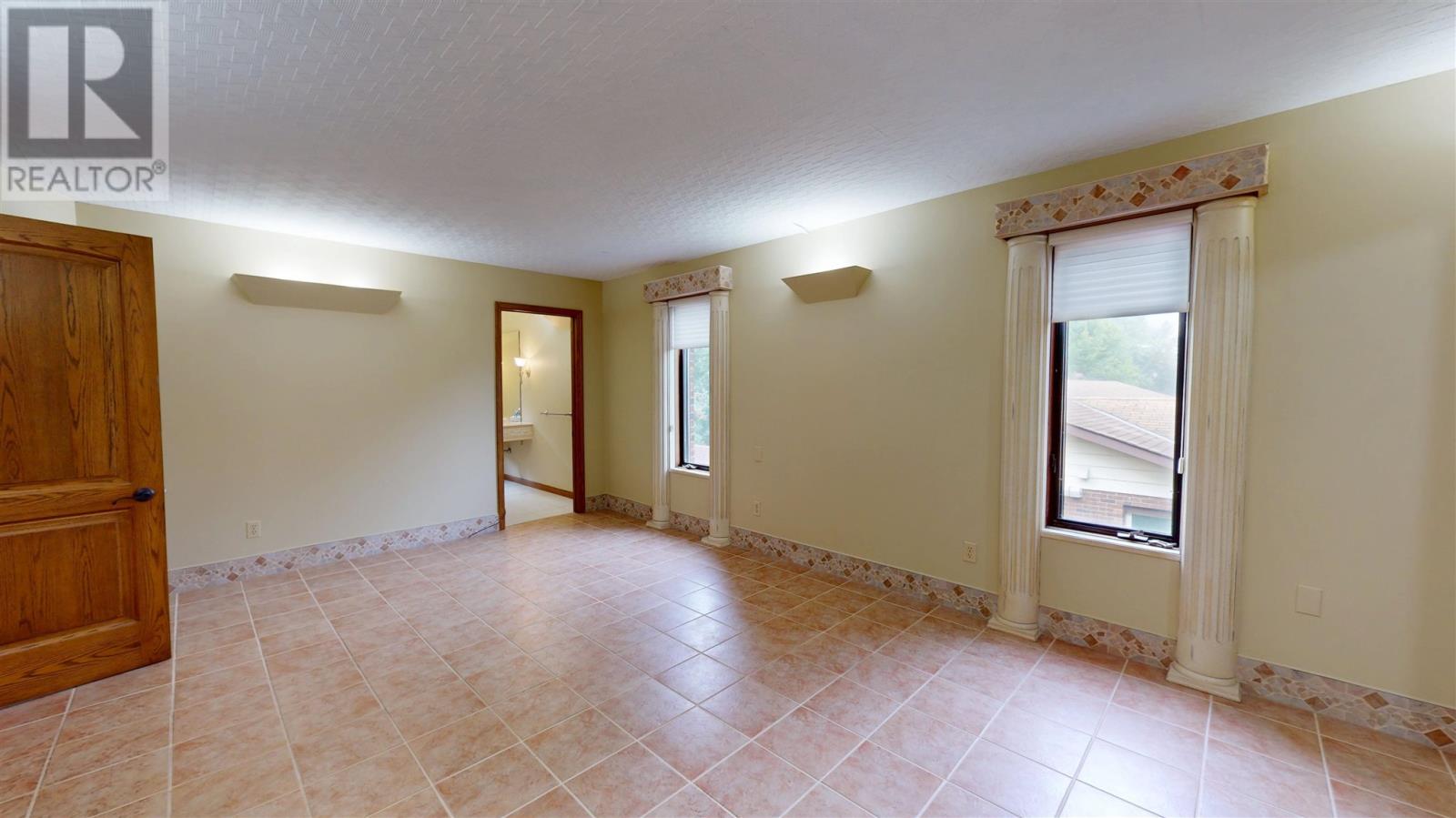 109 Greenview Ln Property Photo 39