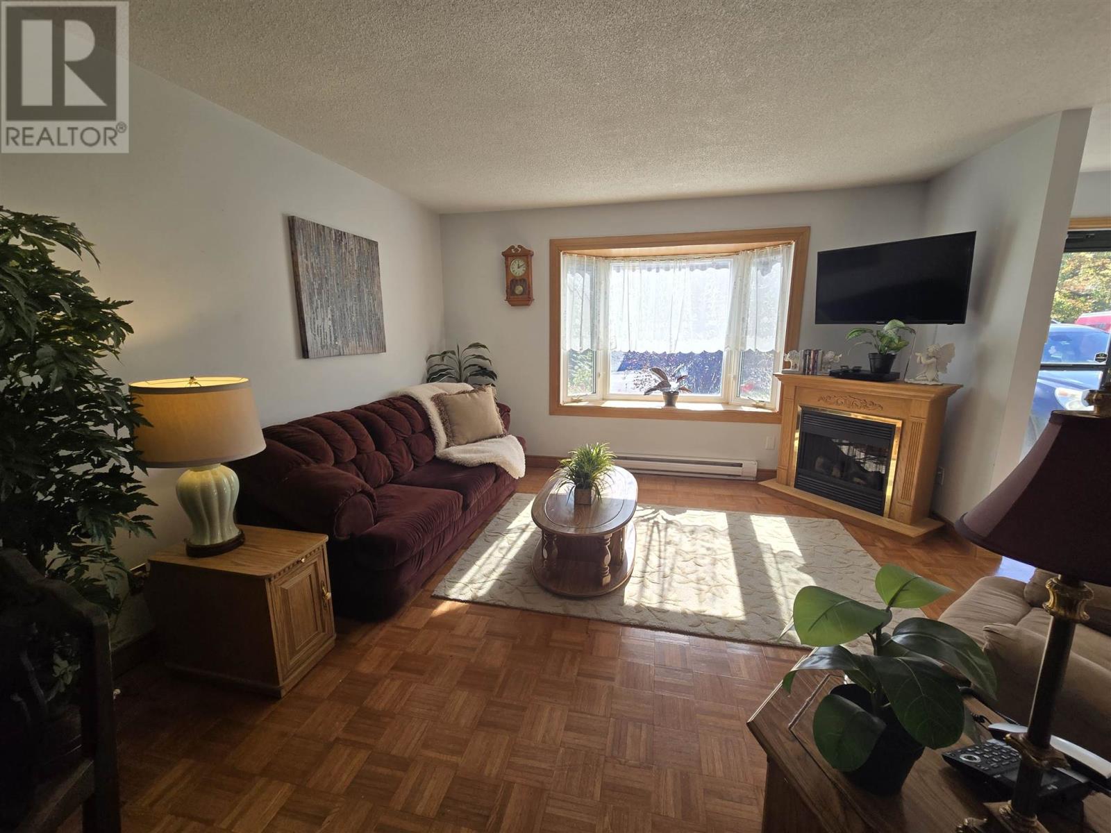 7 Feltz Rd Property Photo 9