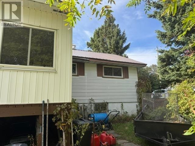 428 Boundary Rd Property Photo 4