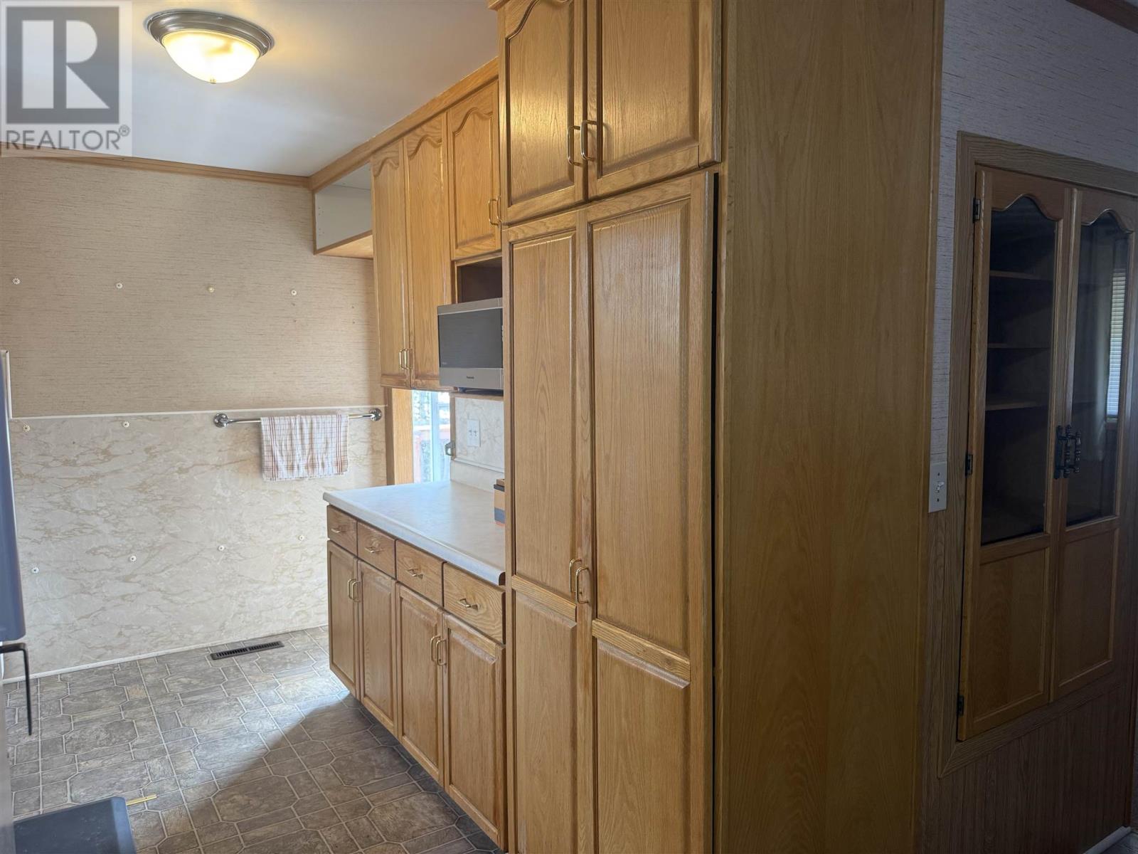 428 Boundary Rd Property Photo 14