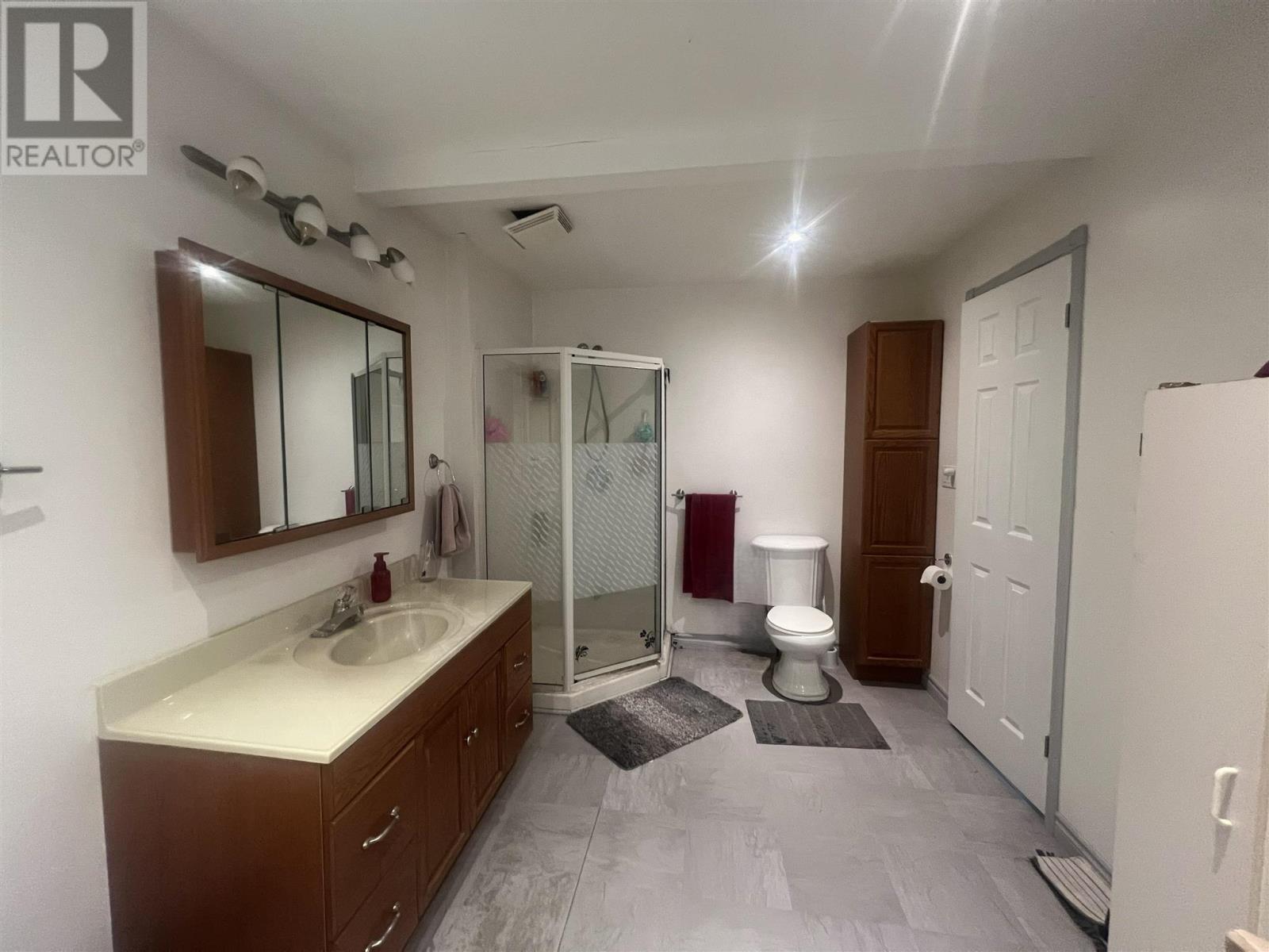 14 Hoatson St Property Photo 22