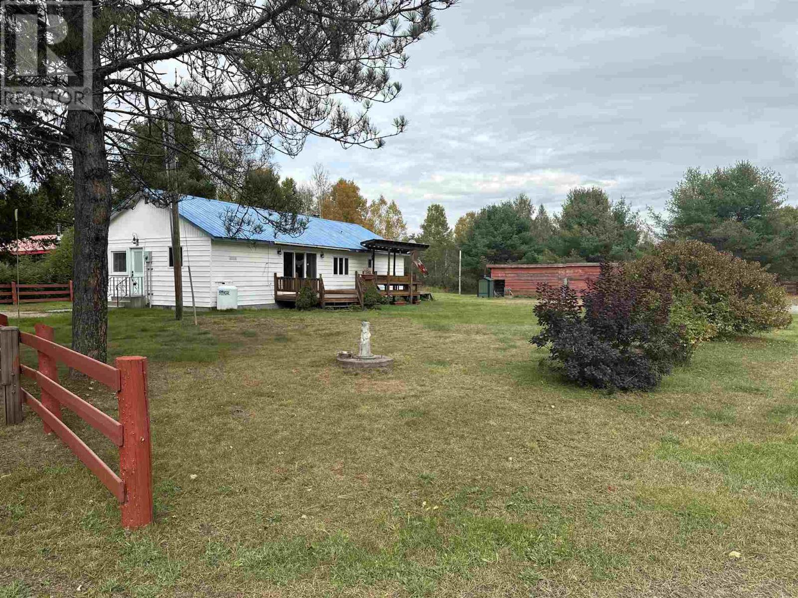 16 Ski Hill Rd Property Photo 1