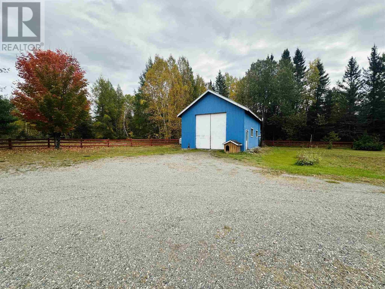 16 Ski Hill Rd Property Photo 8