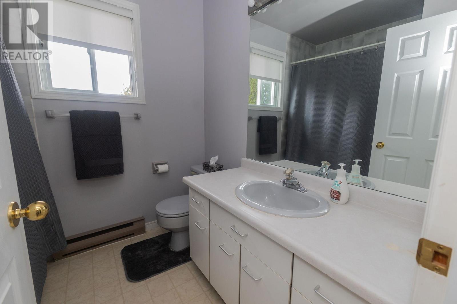 40 Burton Rd Property Photo 30