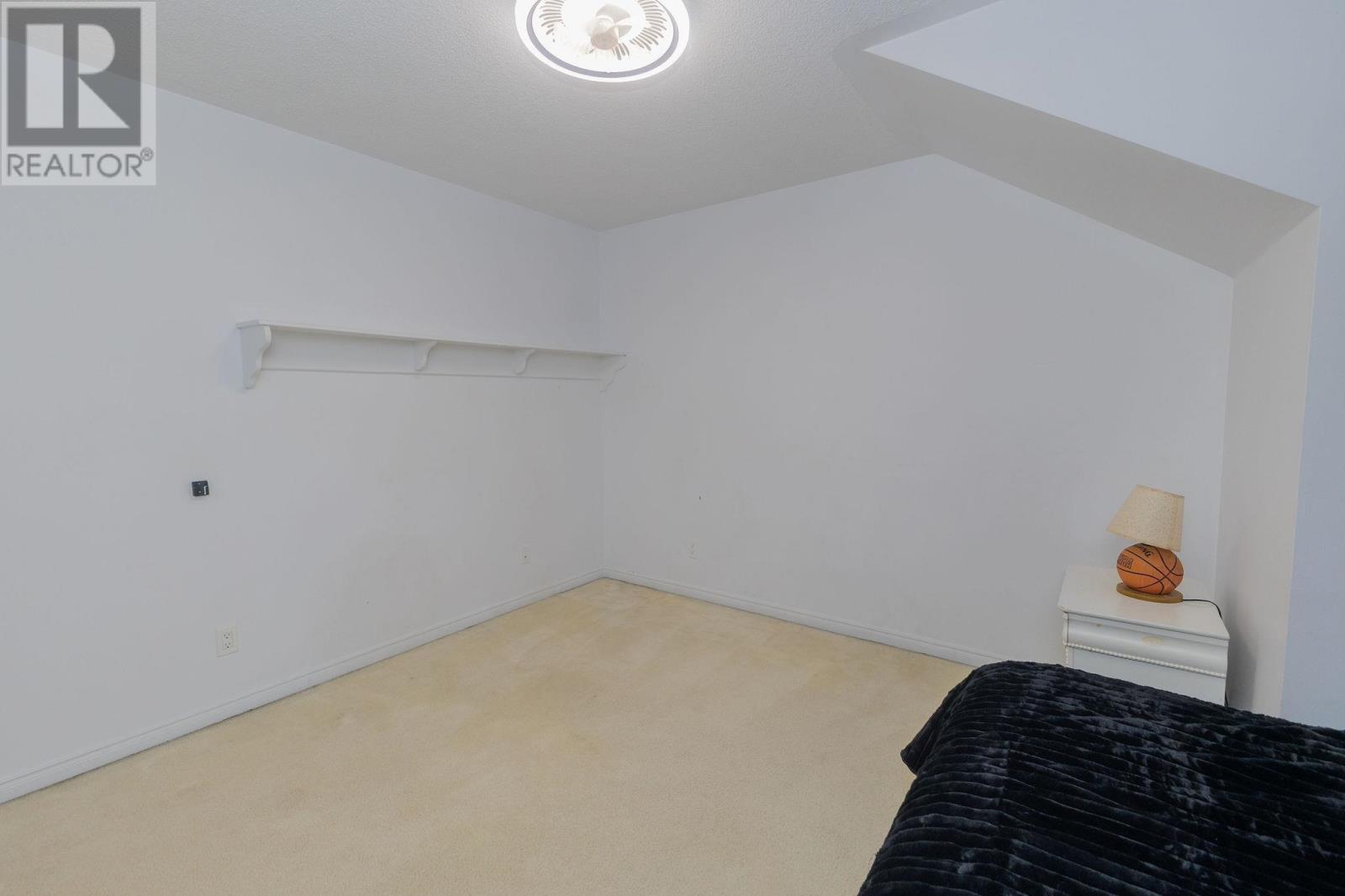 40 Burton Rd Property Photo 32
