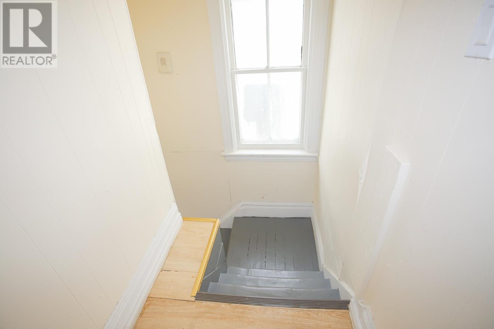 182 Dennis St Property Photo 22