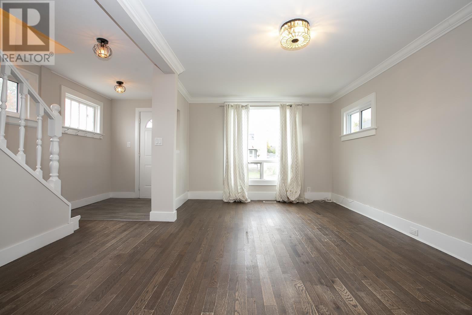 455 Charles St Property Photo 24