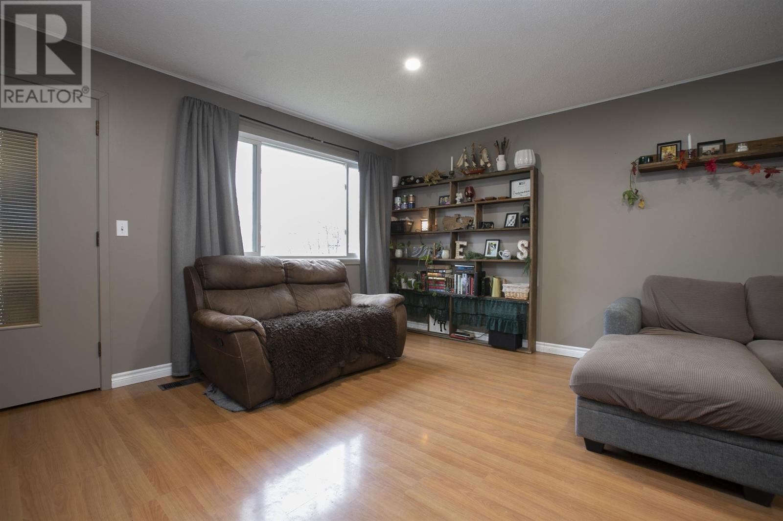 1426 Peoples Rd Property Photo 15