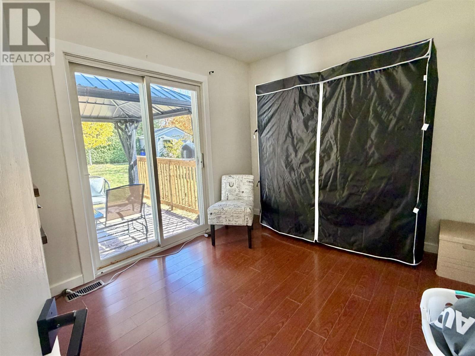 8 Benner Pl Property Photo 20