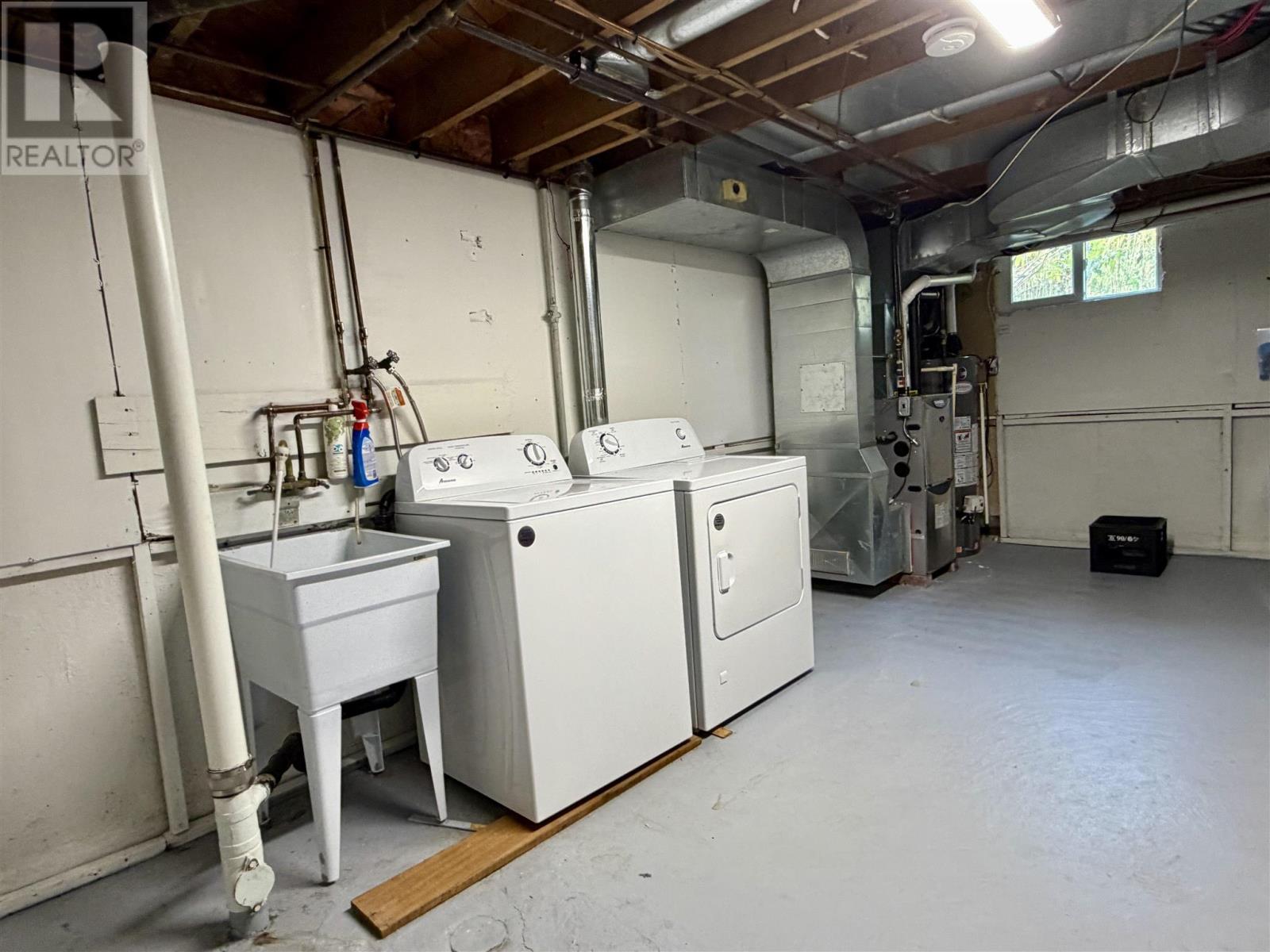 8 Benner Pl Property Photo 34
