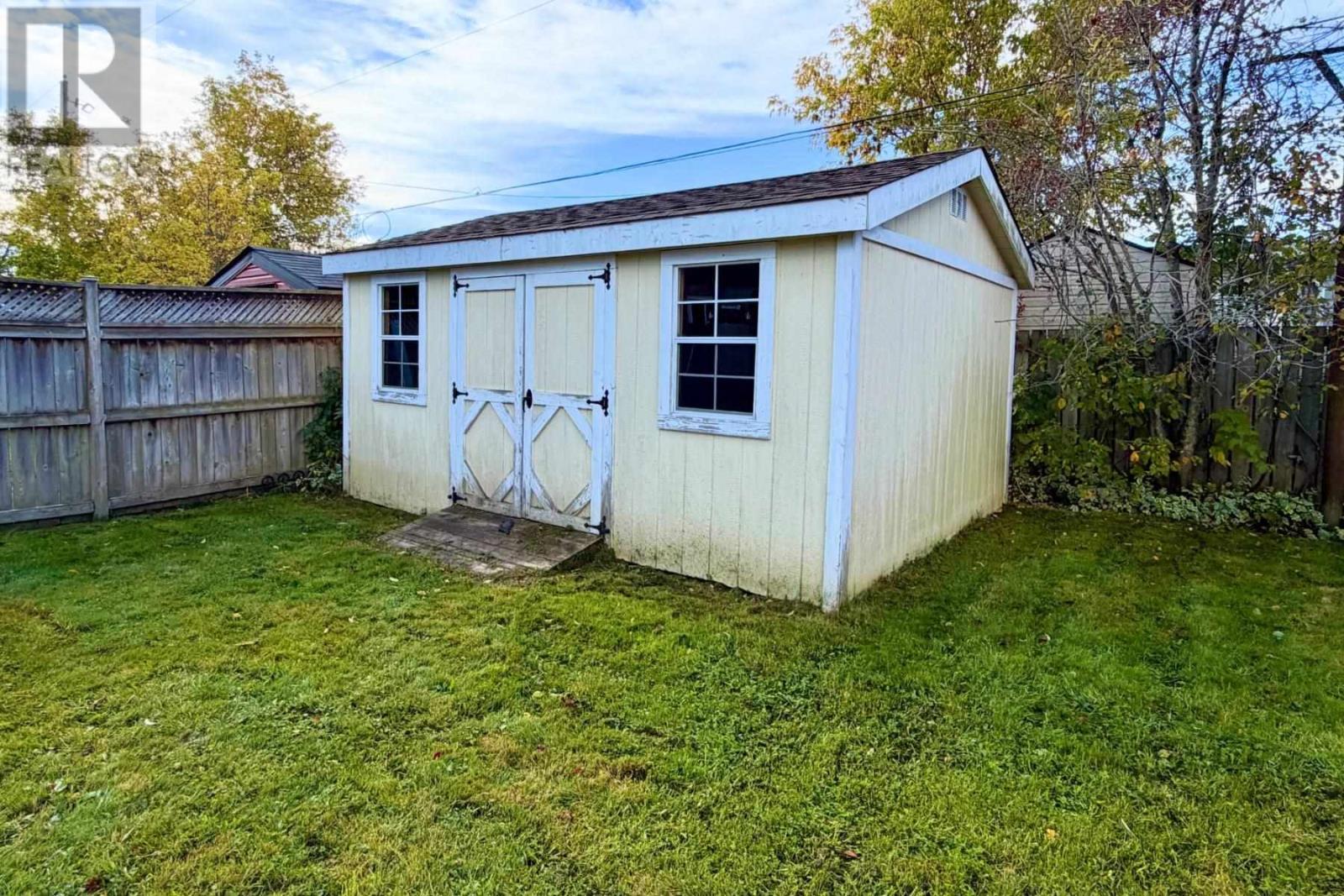 51 Alden Rd Property Photo 35