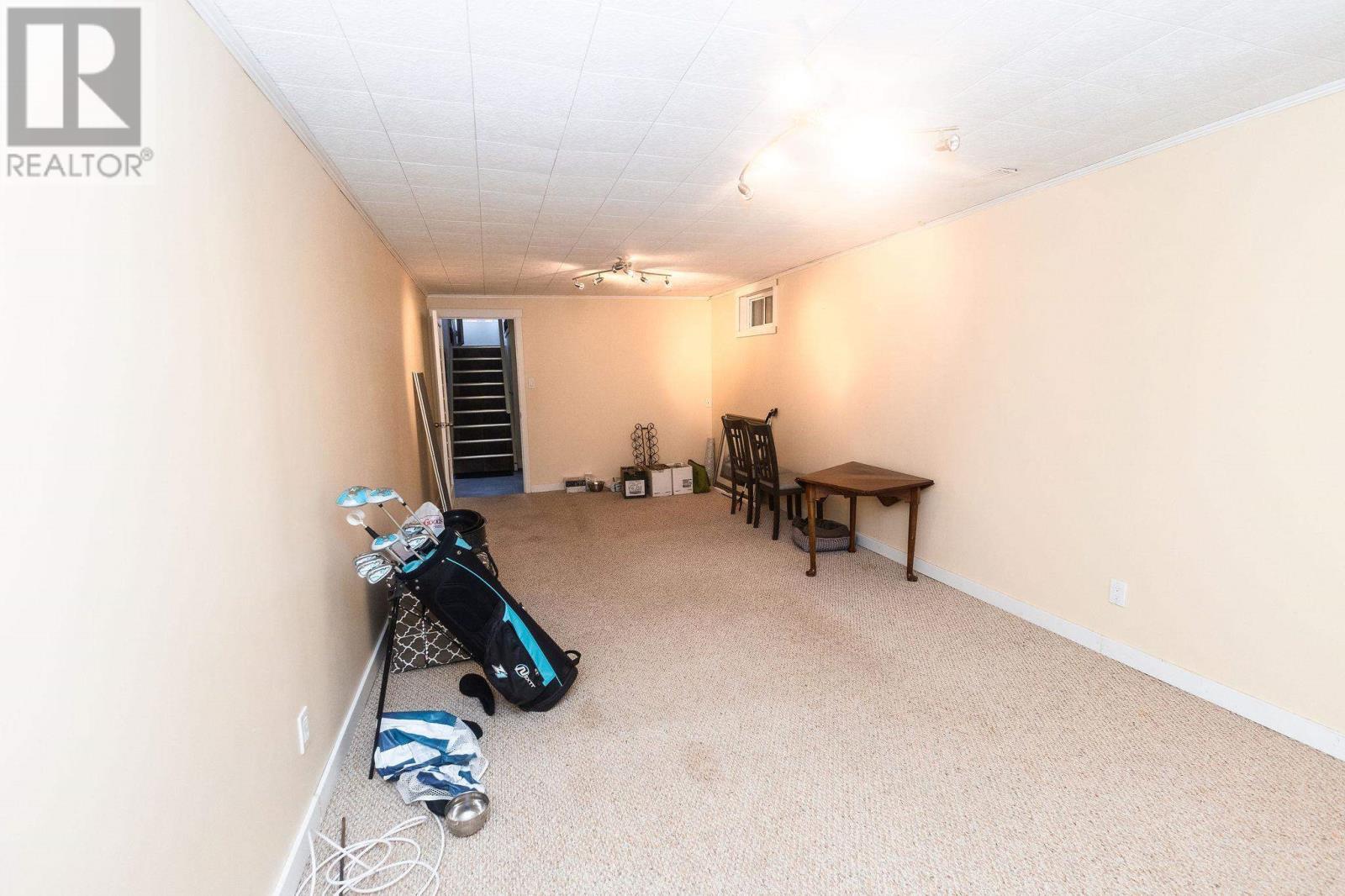29 Routledge Ave Property Photo 23