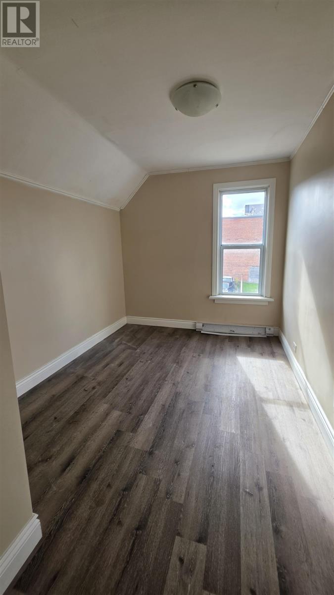 22 Manilla Ter Property Photo 11