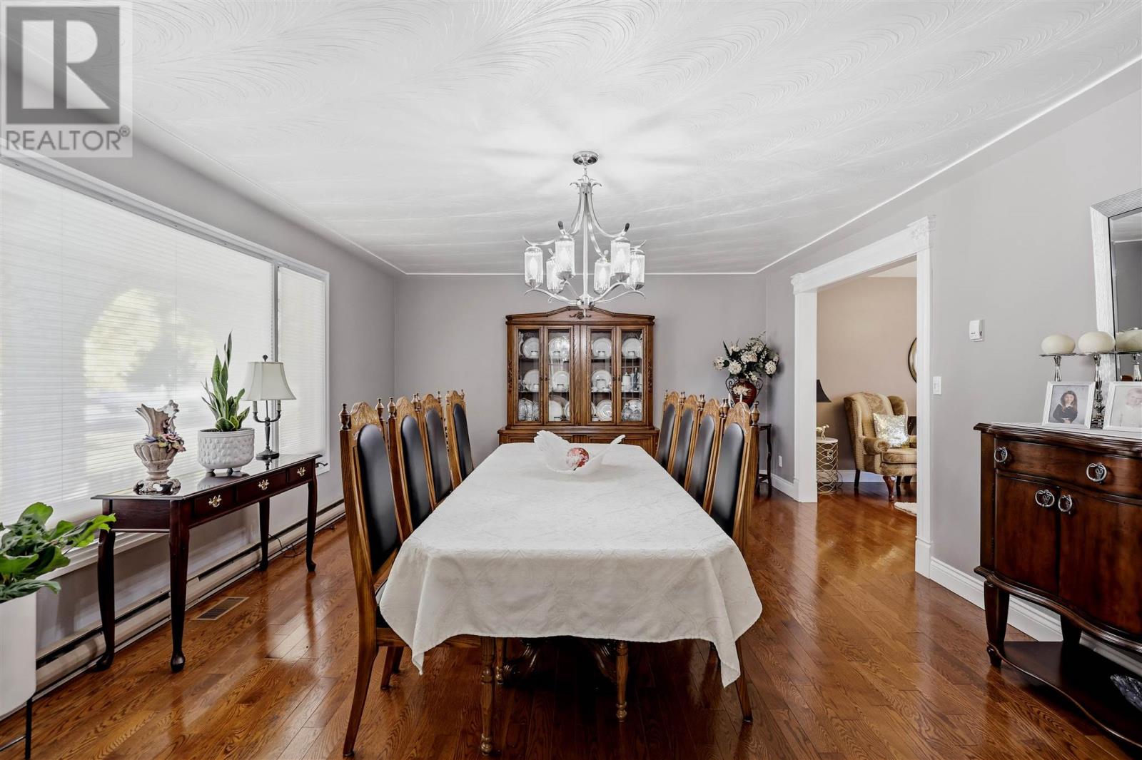 305 Reid St Property Photo 4