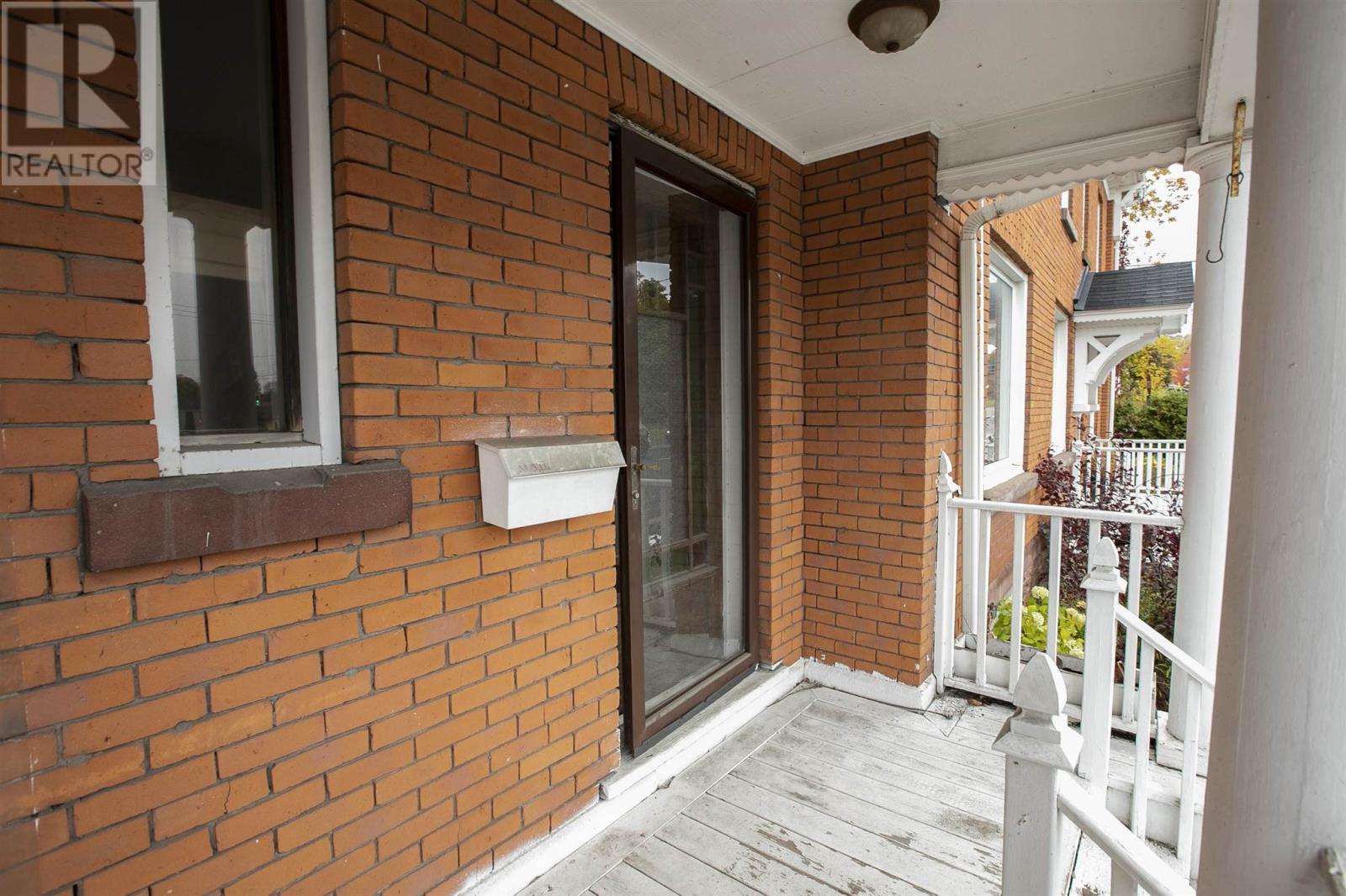 191 Pim St Property Photo 6