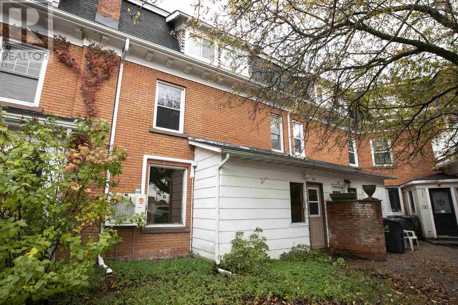 191 Pim St Property Photo 7