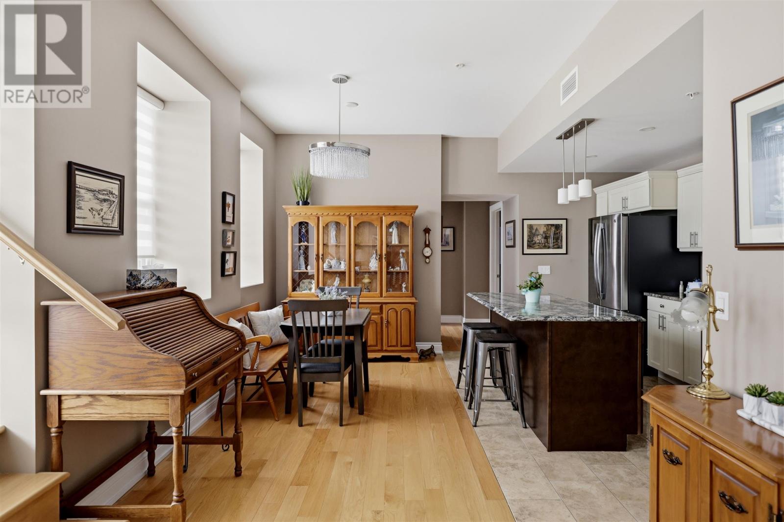 969 Queen St # 205 Property Photo 5