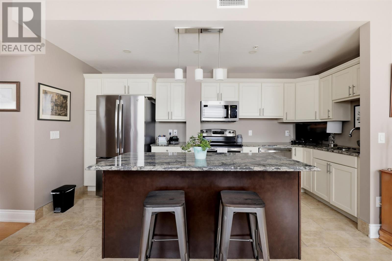 969 Queen St # 205 Property Photo 10
