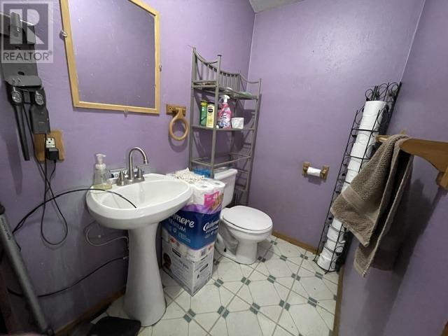 21 Aberdeen St N Property Photo 15