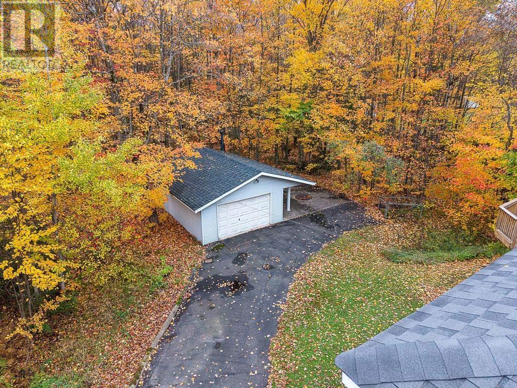 123 Palomino Dr Property Photo 45